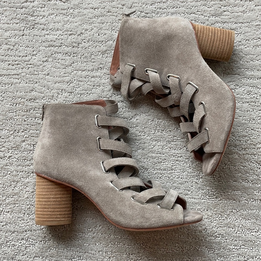 Jeffrey Campbell Grey Heels
